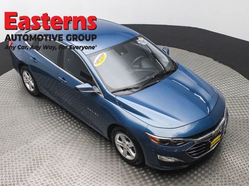 Used 2024 Chevrolet Malibu LS image 3