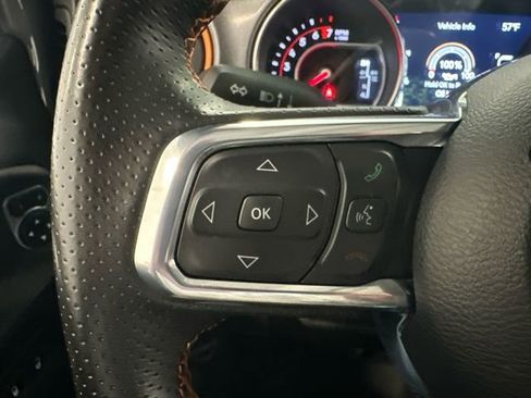 Used 2022 Jeep Gladiator Mojave w/ Cold Weather Group AWD/4WD image 20