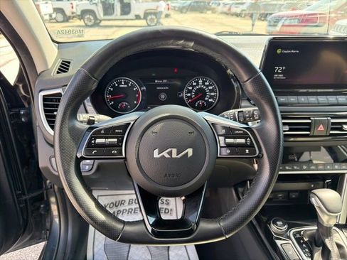 Used 2022 Kia Seltos SX AWD/4WD image 27
