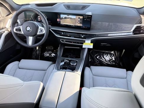 New 2026 BMW X5 sDrive40i w/ M Sport Package RWD image 16