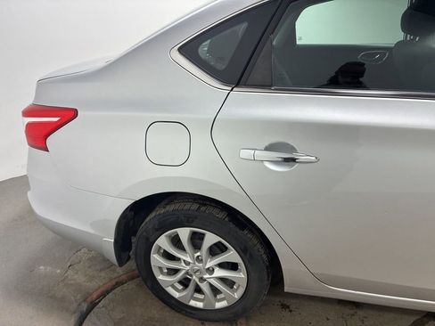 Used 2019 Nissan Sentra SV image 12