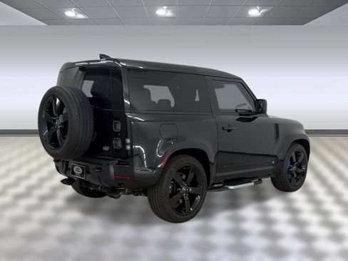 Used 2022 Land Rover Defender 90 V8 AWD/4WD image 9