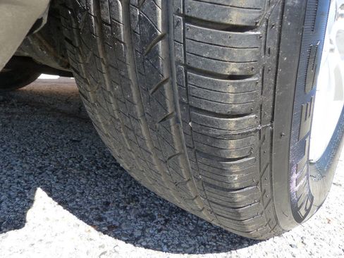 Used 2014 Ford Flex SE image 12