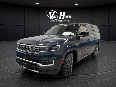 Used 2024 Jeep Grand Wagoneer Series III w/ HD Trailer Tow Package image 7