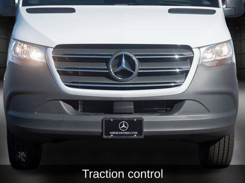 Used 2025 Mercedes-Benz Sprinter 2500 image 16