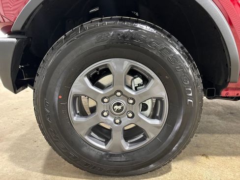 New 2025 Ford Bronco Big Bend image 9