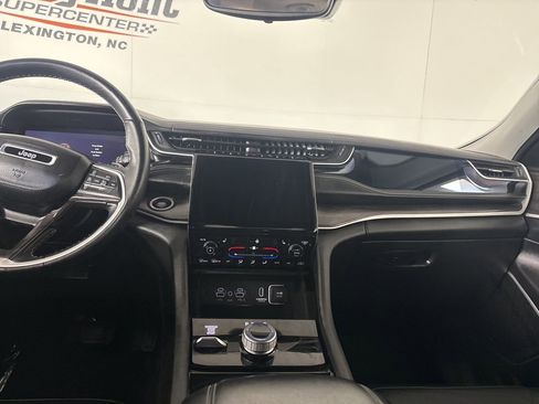 Used 2022 Jeep Grand Cherokee L Limited image 25