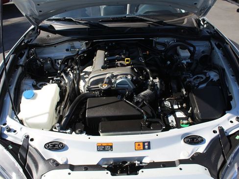 Used 2016 MAZDA MX-5 Miata Grand Touring RWD image 26