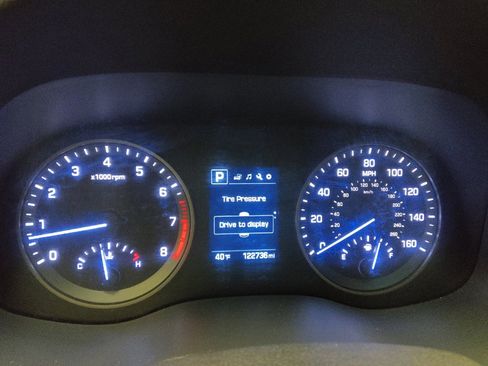 Used 2016 Hyundai Tucson SE w/ Option Group 02 FWD image 23