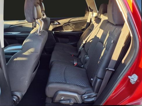 Used 2018 Dodge Journey SE w/ Blacktop Package image 23