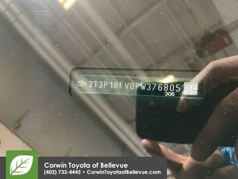 Used 2023 Toyota RAV4 XLE image 28