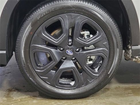 Used 2025 Subaru Ascent Onyx Edition image 8