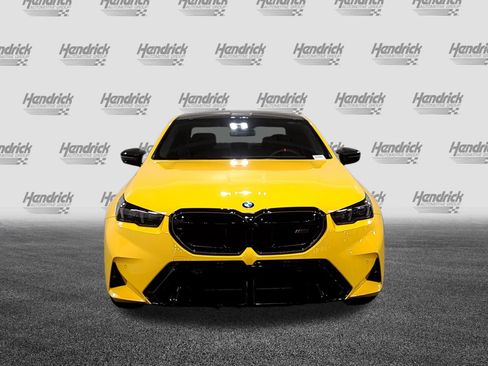 New 2026 BMW M5 w/ Carbon Package image 2