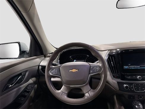 Used 2019 Chevrolet Traverse LT w/ LPO, Black Accent Package image 23