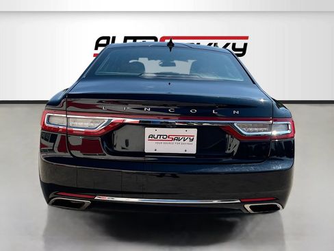 Used 2018 Lincoln Continental Reserve AWD/4WD image 6