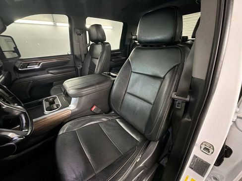 Used 2024 Chevrolet Silverado 2500 LT AWD/4WD image 19