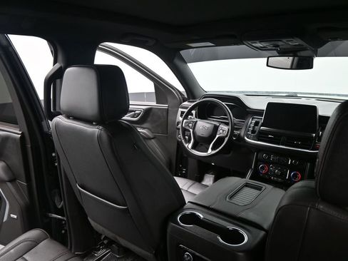 Used 2024 Chevrolet Tahoe RST w/ Luxury Package AWD/4WD image 2