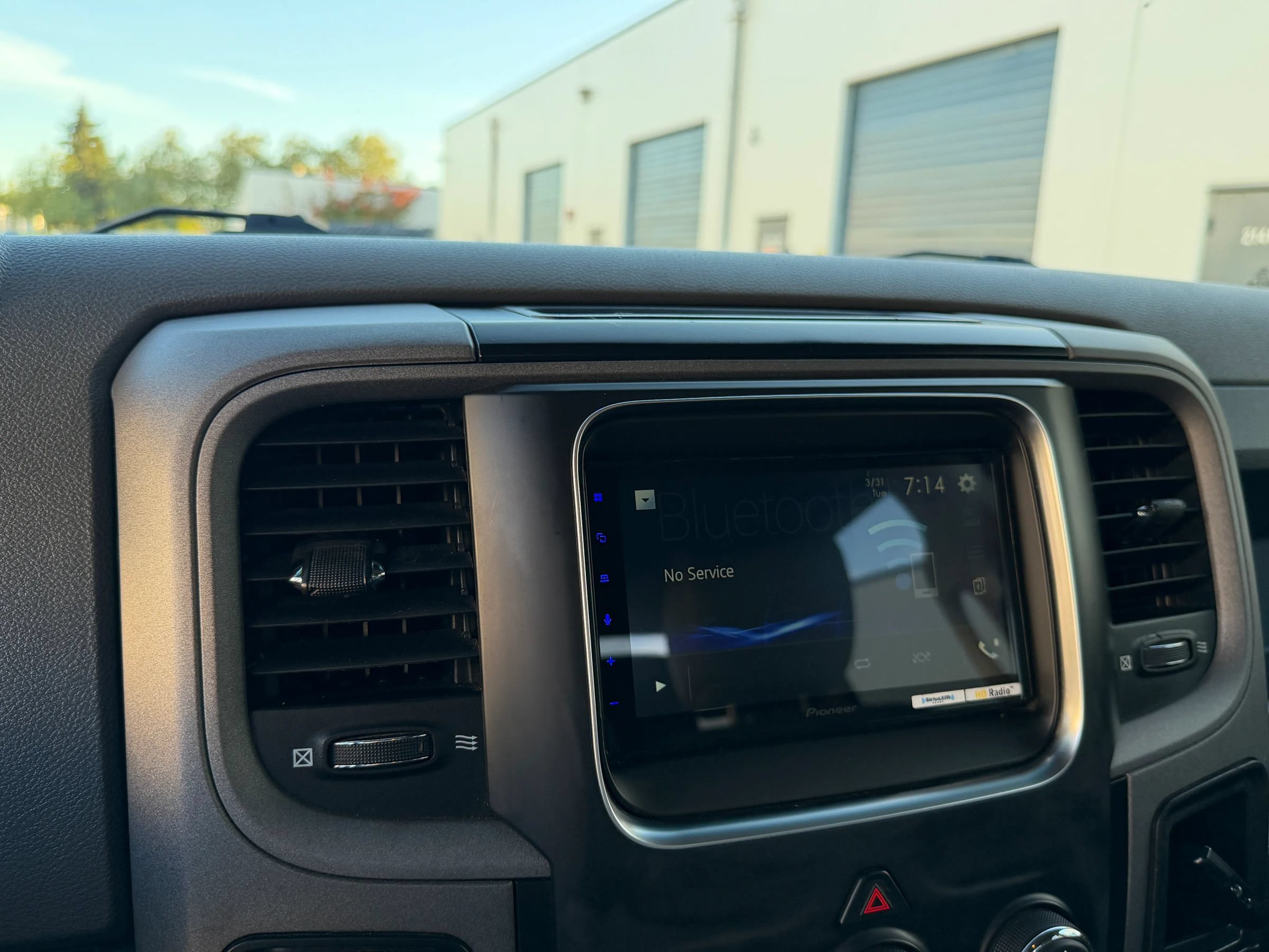 Used 2019 RAM 1500 ST AWD/4WD image 13