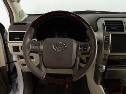 Used 2013 Lexus GX 460 w/ Comfort Plus Pkg AWD/4WD image 29