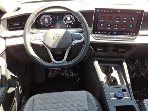 New 2026 Volkswagen Tiguan S image 12