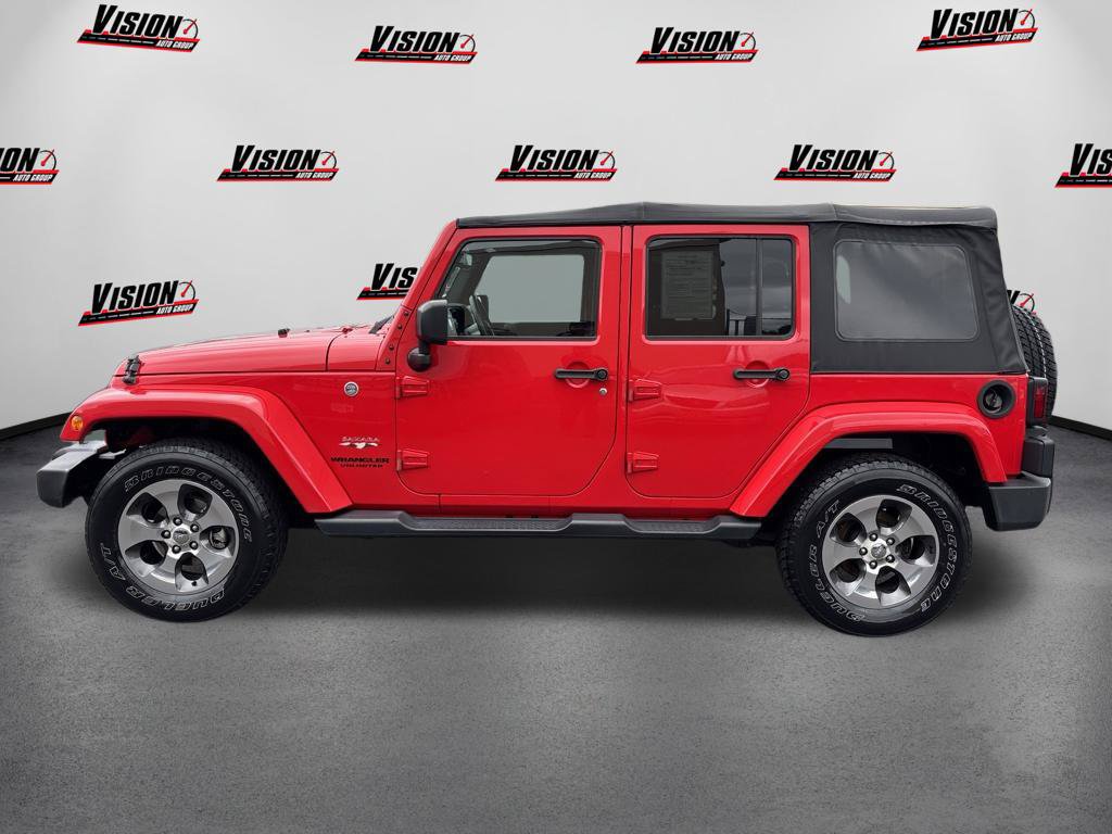 Used 2017 Jeep Wrangler Unlimited Sahara AWD/4WD image 8