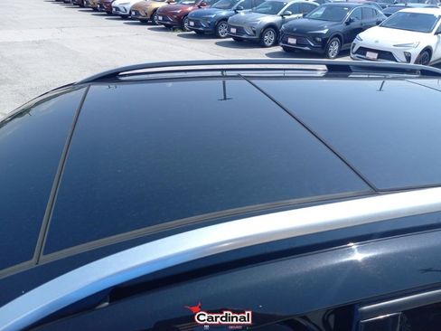 Used 2018 Mercedes-Benz GLE 43 AMG 4MATIC w/ Premium 2 Package image 17