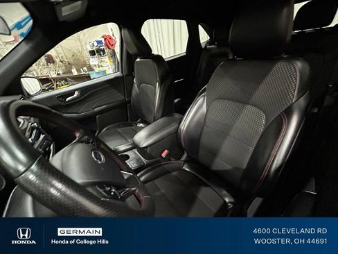 Used 2024 Ford Escape ST-Line AWD/4WD image 25