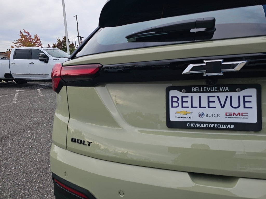 New 2027 Chevrolet Bolt LT w/ Dual Panel Sunroof Package FWD image 16