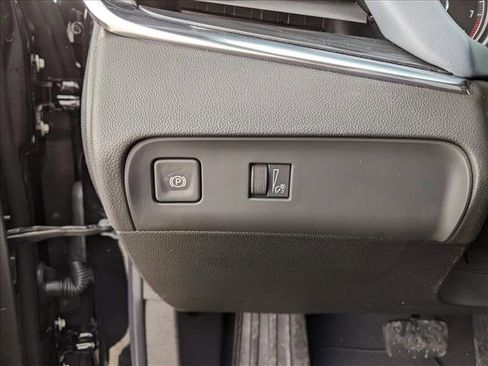 New 2024 Buick Enclave Essence w/ Experience Buick Package image 17