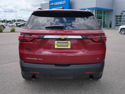 Used 2022 Chevrolet Traverse LT w/ LT Premium Package AWD/4WD image 7