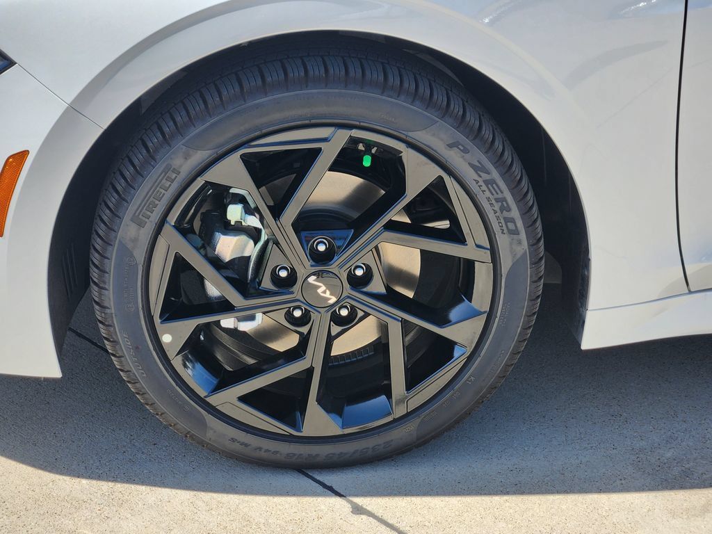 New 2026 Kia K5 GT-Line FWD image 10