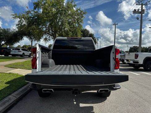 Used 2024 Chevrolet Silverado 1500 LT Trail Boss w/ Protection Package AWD/4WD image 17