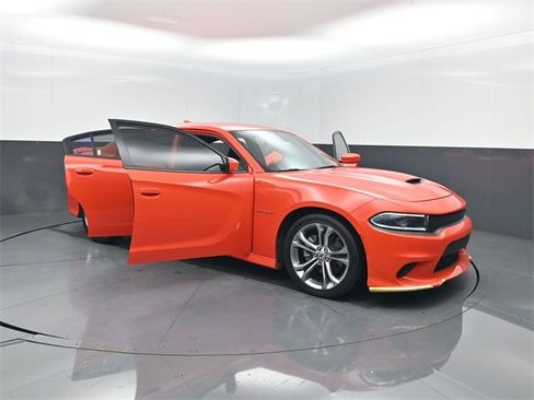 Used 2022 Dodge Charger R/T image 37