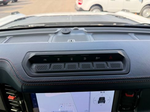 Used 2024 Ford Bronco Raptor w/ Interior Carbon Fiber Pack 6 AWD/4WD image 25