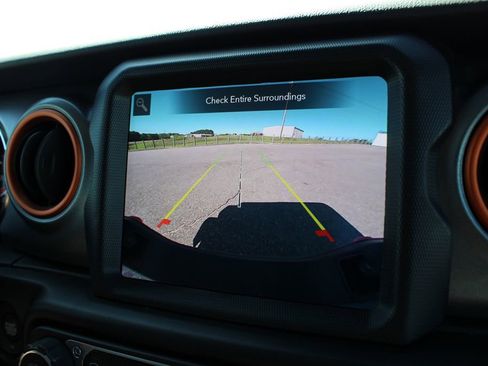 Used 2021 Jeep Gladiator Mojave AWD/4WD image 15