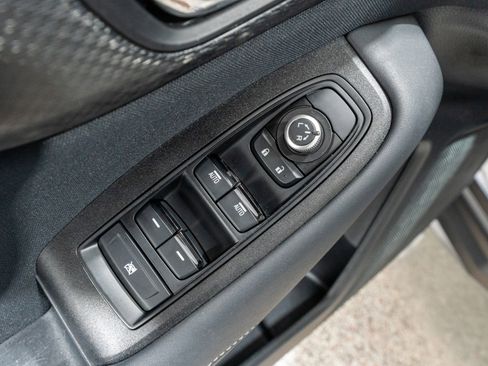 Used 2024 Subaru Outback Premium image 13