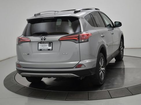 Used 2017 Toyota RAV4 XLE w/ Plus Extra Value Package FWD image 22