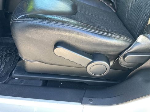 Used 2017 Jeep Wrangler 75th Anniversary image 10