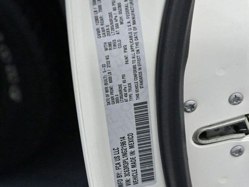 Used 2022 RAM 3500 Limited AWD/4WD image 41