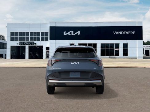 New 2026 Kia Sportage S image 5