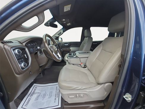 Used 2020 GMC Sierra 1500 SLT w/ Driver Alert Package II image 9