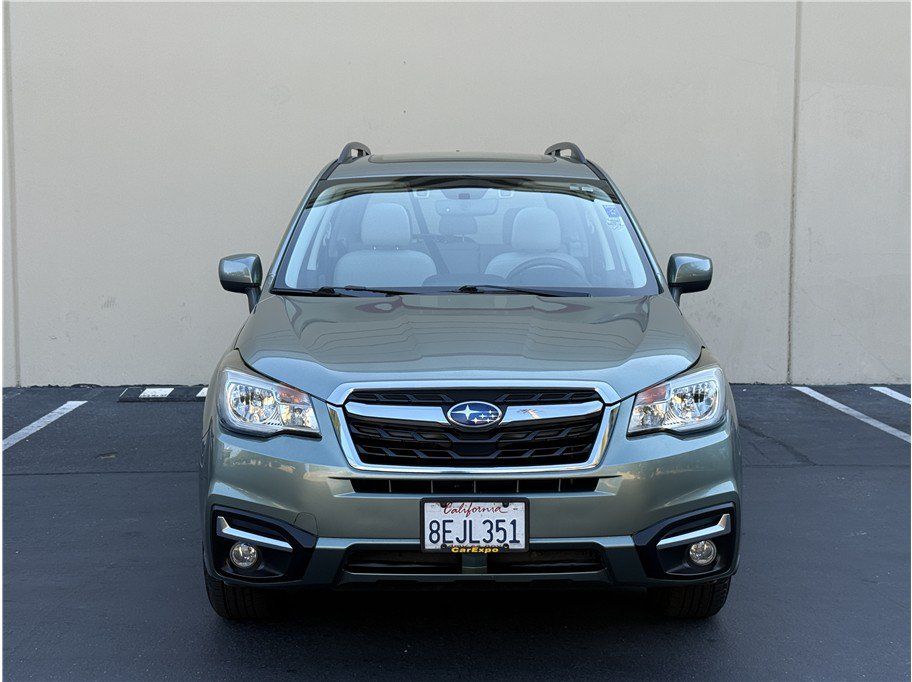 Used 2018 Subaru Forester 2.5i Premium AWD/4WD image 2