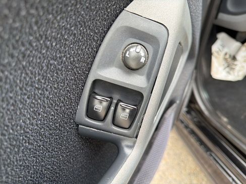 Used 2009 smart fortwo passion image 16