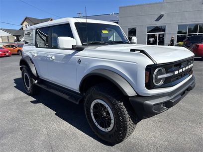 New 2025 Ford Bronco Outer Banks