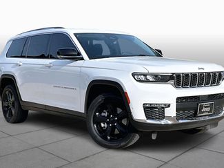 Used 2022 Jeep Grand Cherokee L Limited w/ Luxury Tech Group II video 2