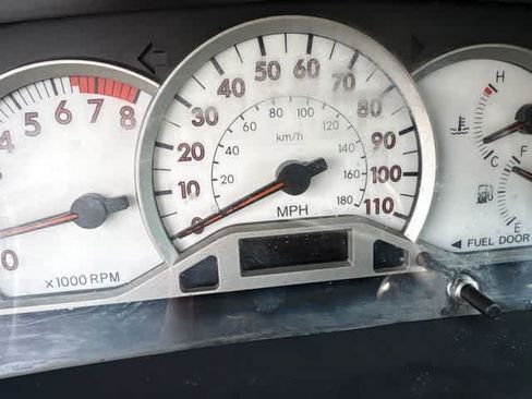 Used 2005 Toyota Corolla FWD image 13