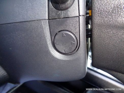 Used 2021 Ford Expedition Max XLT image 13