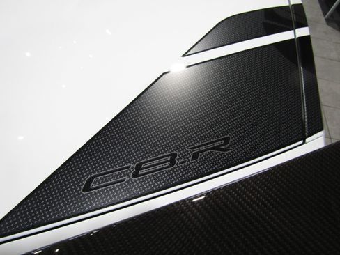 Used 2024 Chevrolet Corvette Z06 w/ Z07 Performance Package image 18