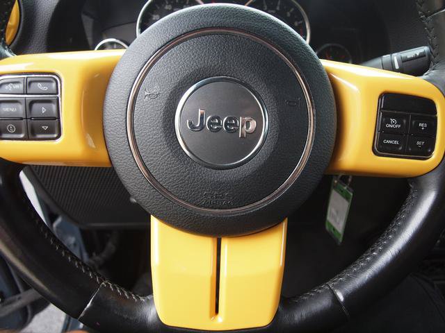 Used 2018 Jeep Wrangler Unlimited Sport S AWD/4WD image 9