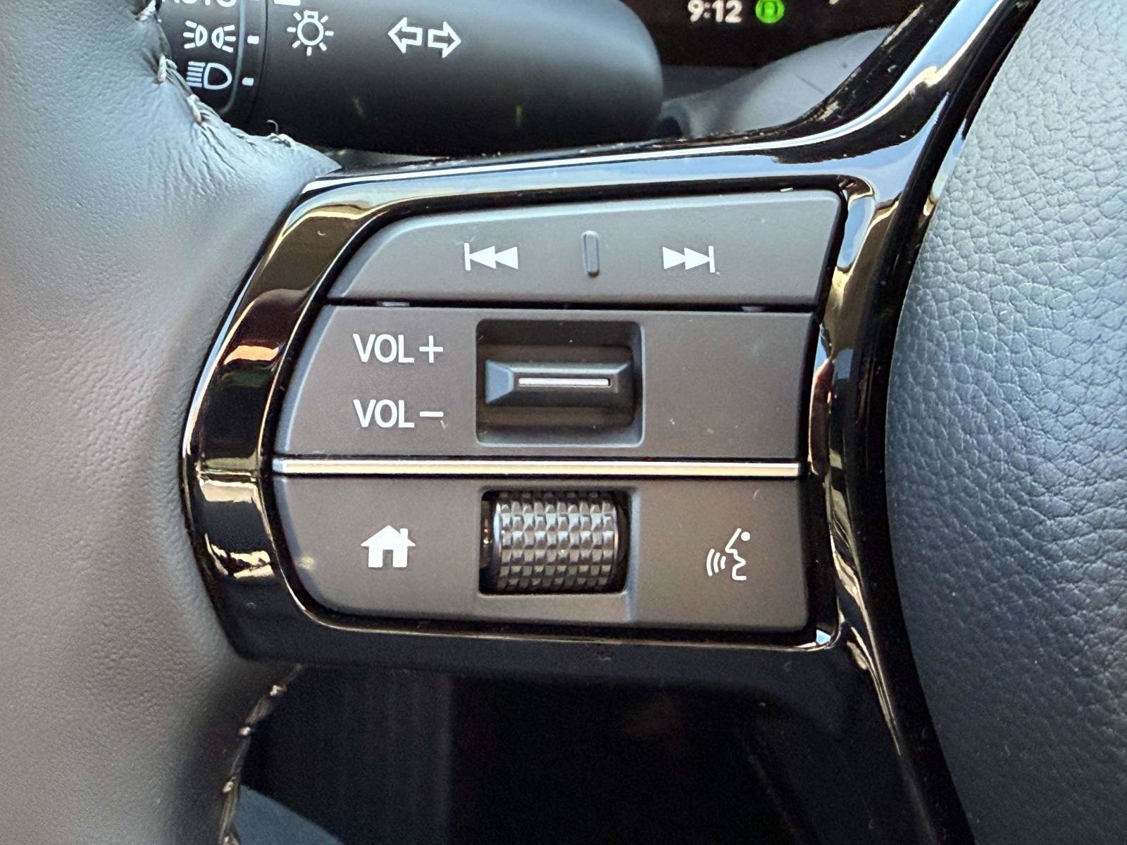 New 2027 Honda HR-V EX-L image 18